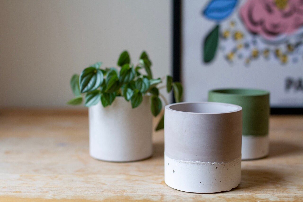 Plant Pots Mauve Pink Jesmonite Small Planter homeware shops bristol gift shops bristol Calico Collective