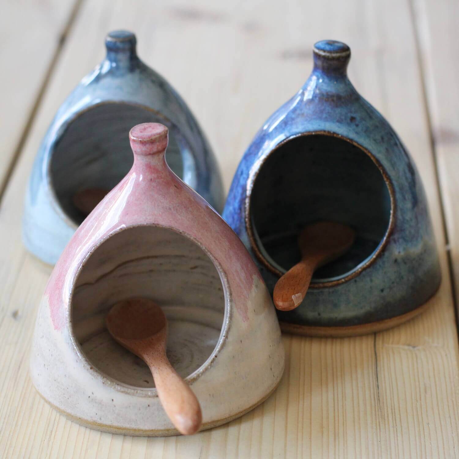 Salt Pig Hand Thrown Salt Pig homeware shops bristol gift shops bristol Jen Makes Pots