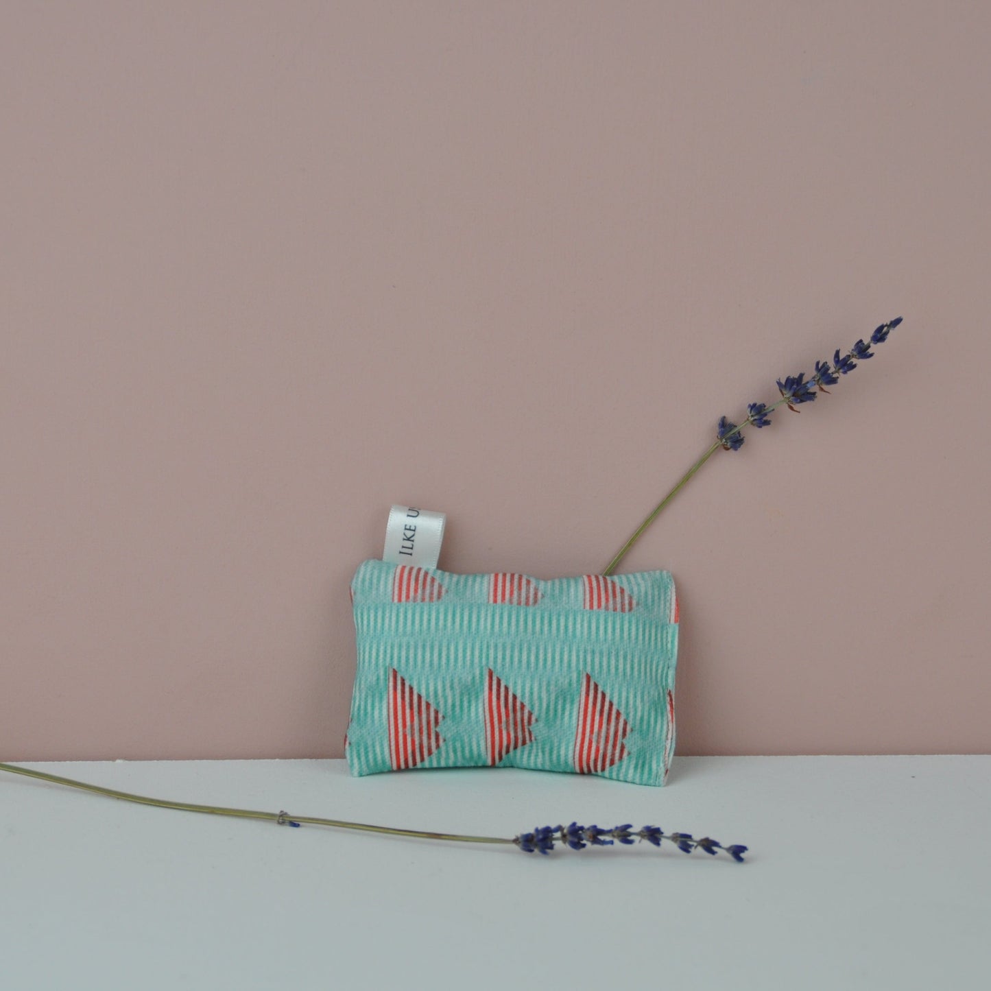 Lavender Pouch Zero-waste Lavender Pouches homeware shops bristol gift shops bristol Ilke Usluca Design