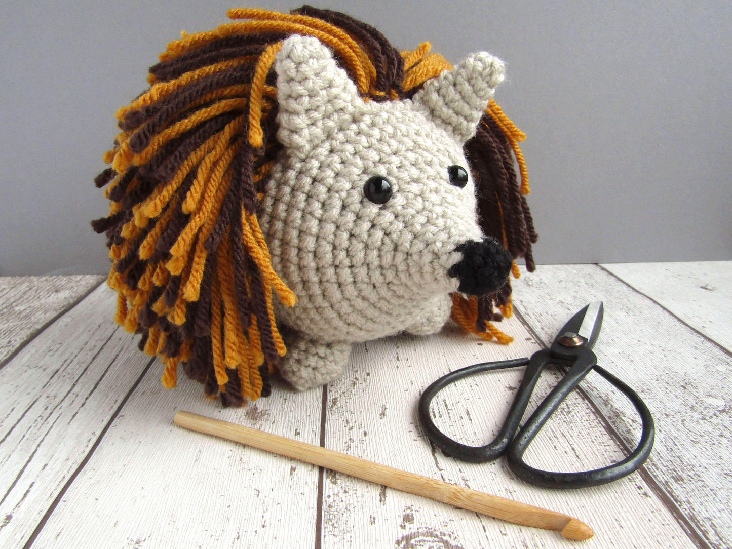 Art & Craft Kits Crochet Kit: Hedgehog homeware shops bristol gift shops bristol Tenguerengue